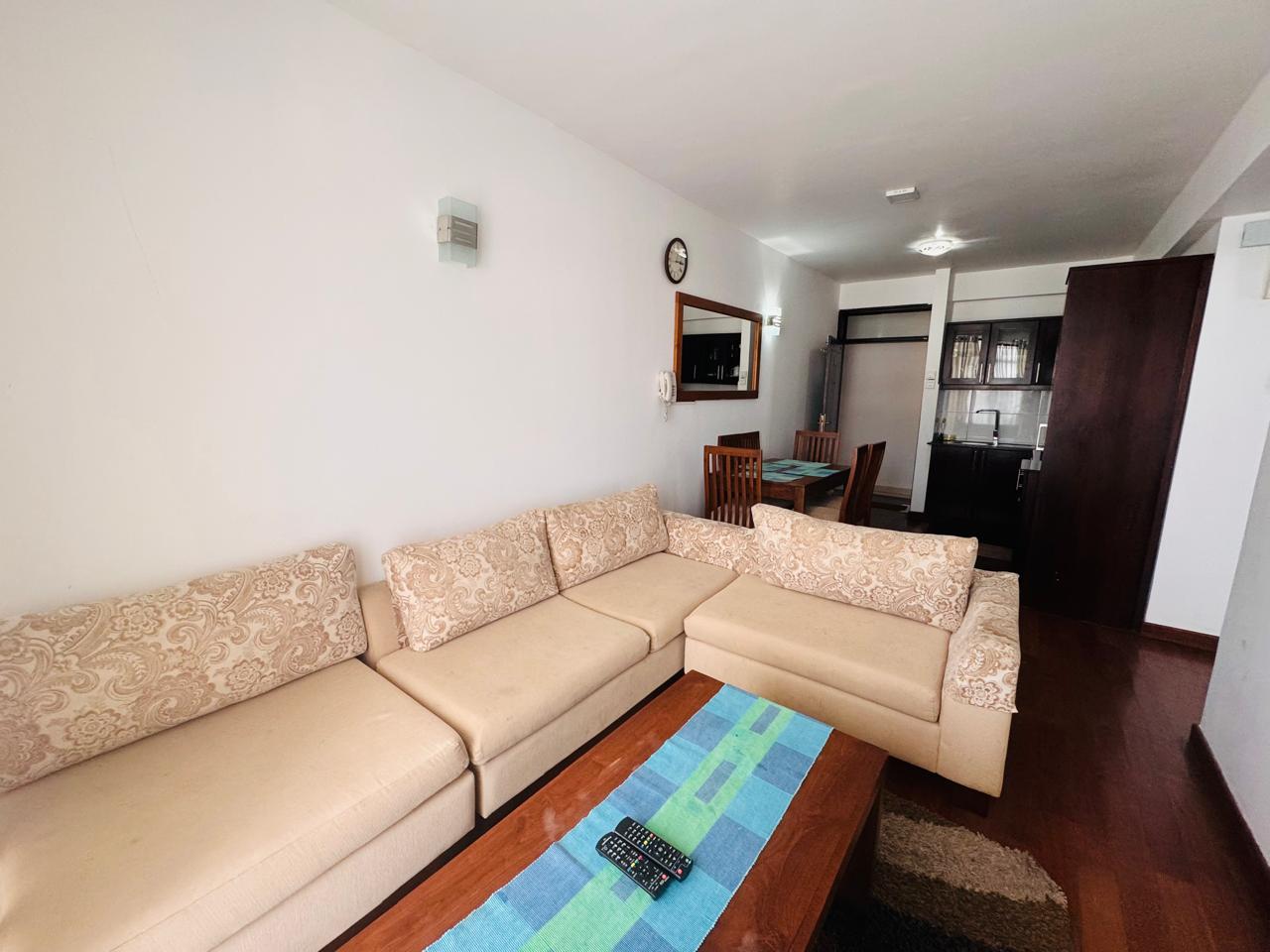 Three-Bedroom Apartment (Glenfalls) thumbnail 6