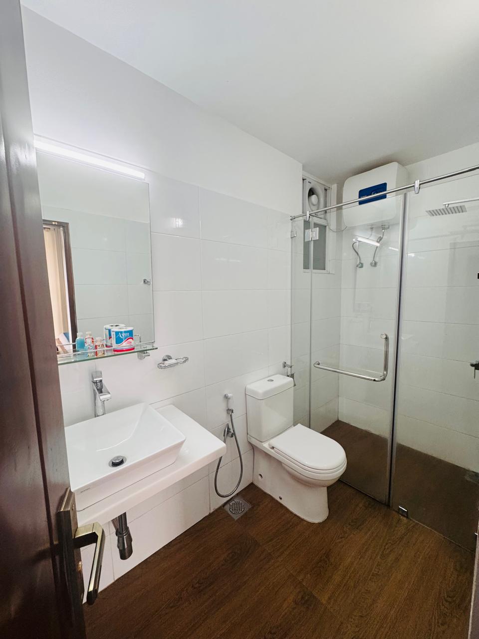 Three-Bedroom Apartment (Glenfalls) thumbnail 7