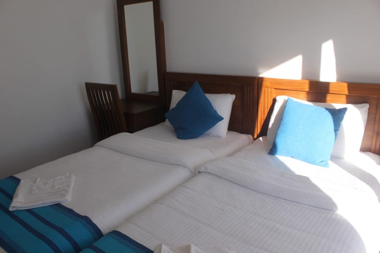 Three-Bedroom Apartment (Glenfalls) image 3