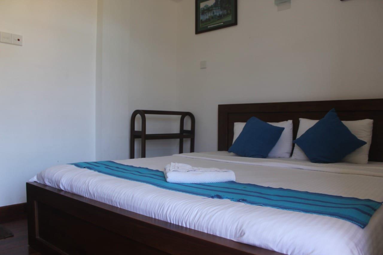 Three-Bedroom Apartment (Glenfalls) image 2